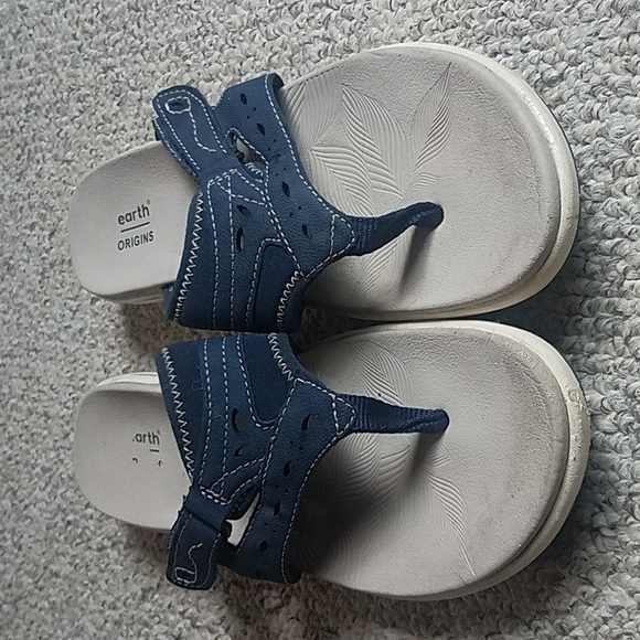 Earth Origins Shoes Earth Origins Saru Sloan Navy Blue Sport Flip